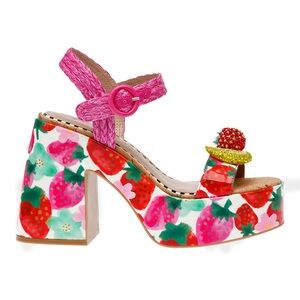 Betsey Johnson Cheyne Berry Pink Strawberry Platform Heels size 8
